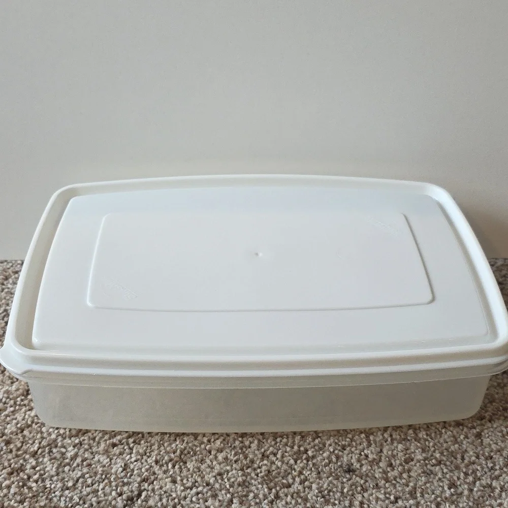 Stackable Food Storage Containers - White